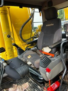 2017 Komatsu PC210LC-10 Inside Cab